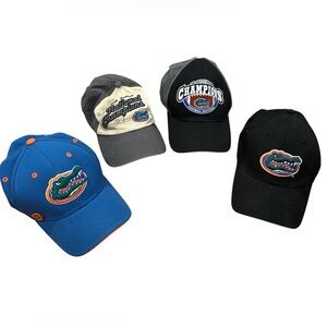 4 FLORIDA GATOR COLLEGE FOOTBALL HATS 2 CHAMPIONSHIP 1 50 GRAND GUARD PIN 1 BLK